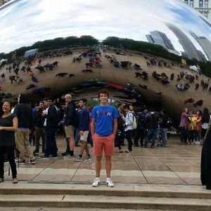 Meet your Posher, Aaron